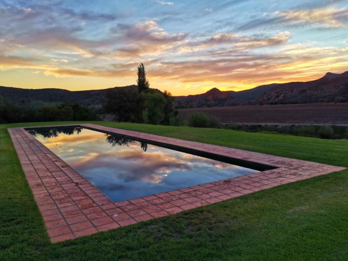 Red Mountain Ridge Karoo Oasis And Guest Farm Apartment Buffelskloof Exterior foto