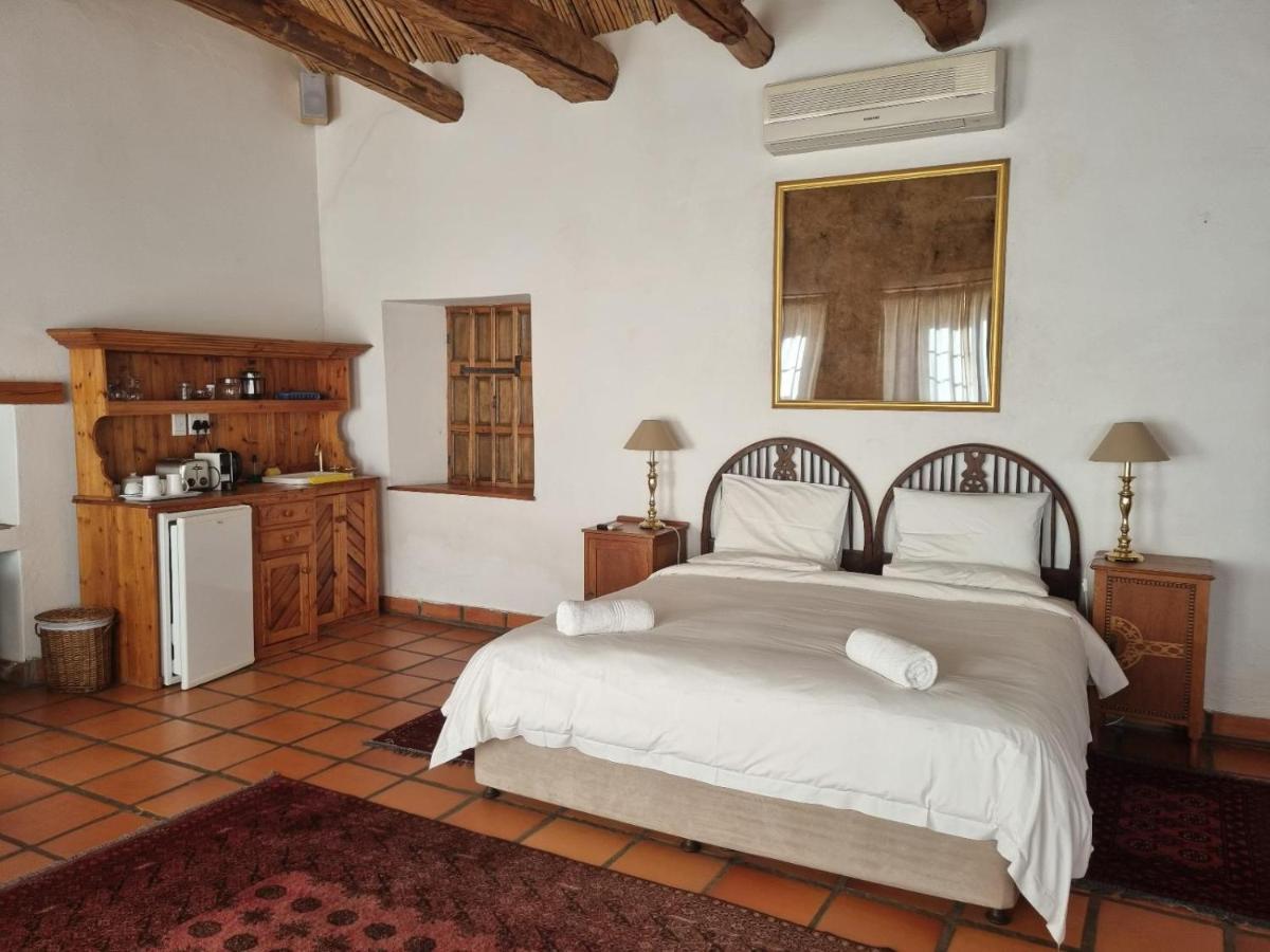 Red Mountain Ridge Karoo Oasis And Guest Farm Apartment Buffelskloof Exterior foto